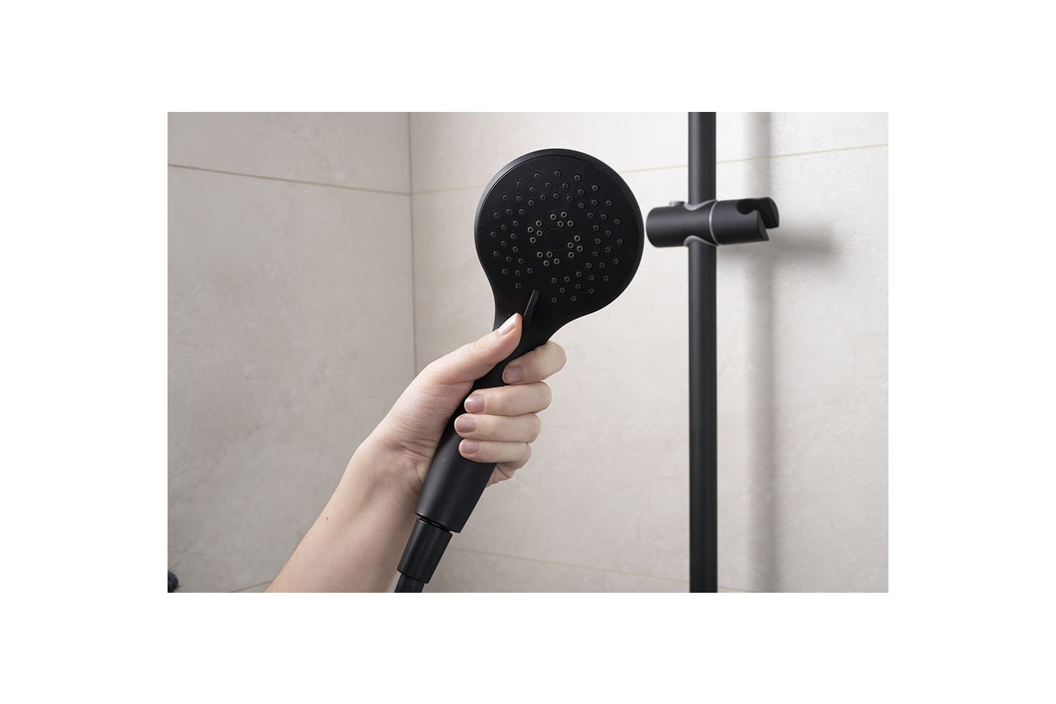 Columna de ducha extensible termostático Strohm Teka Manacor Detalle 2