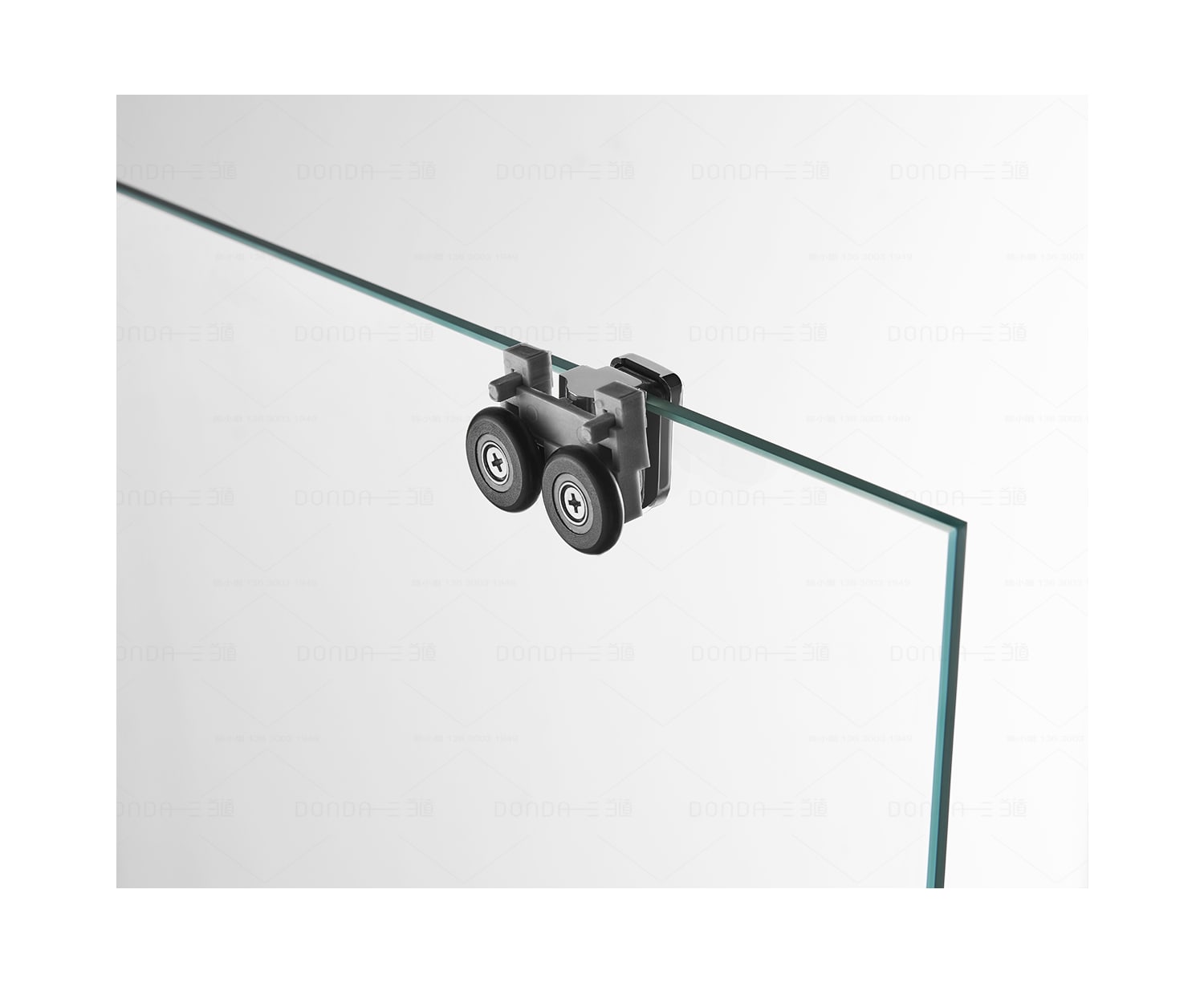 Mampara de bañera GME Basic negro mate Spazio Detalle 4
