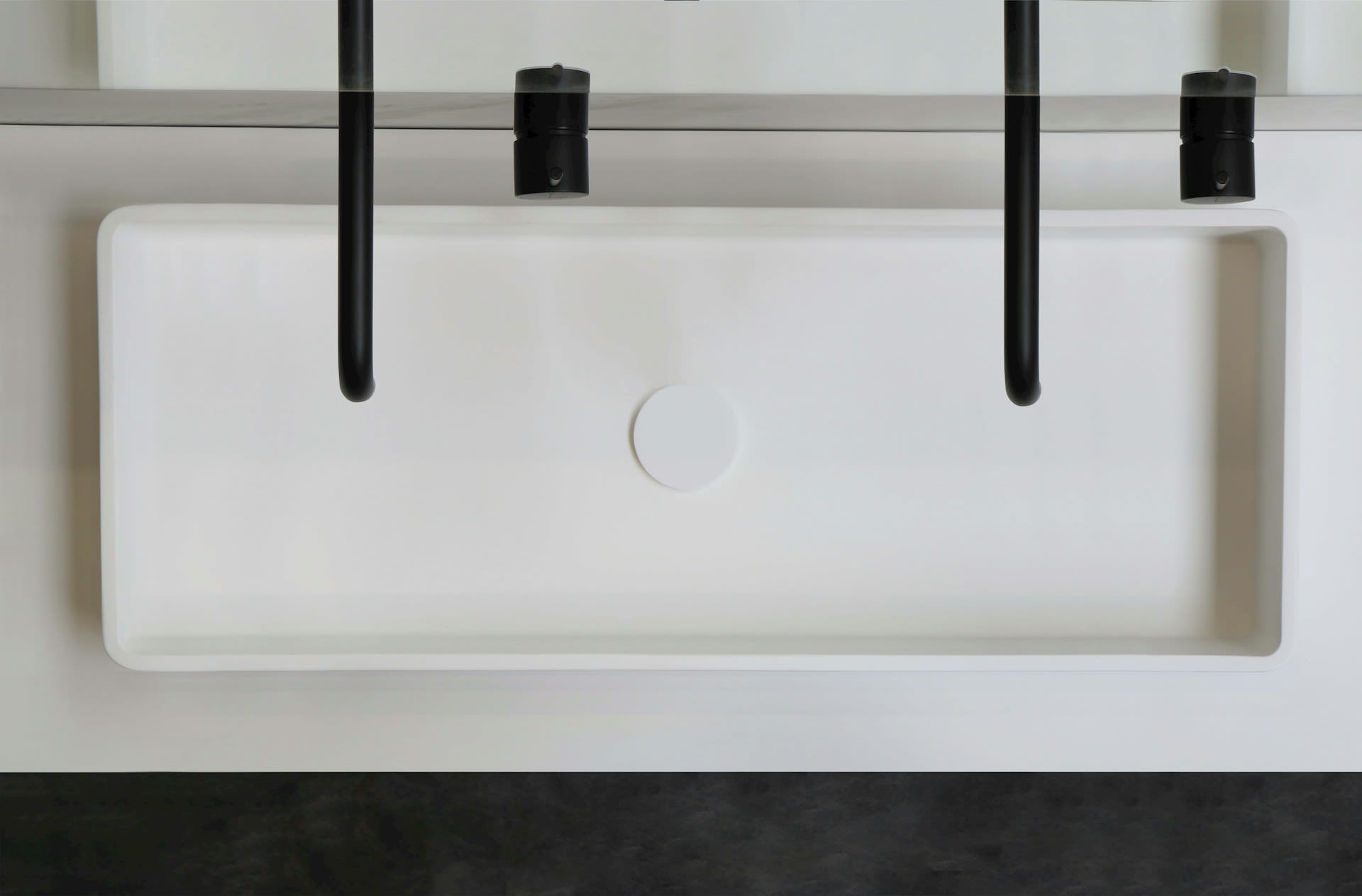Baños con estilo minimalista: menos es más