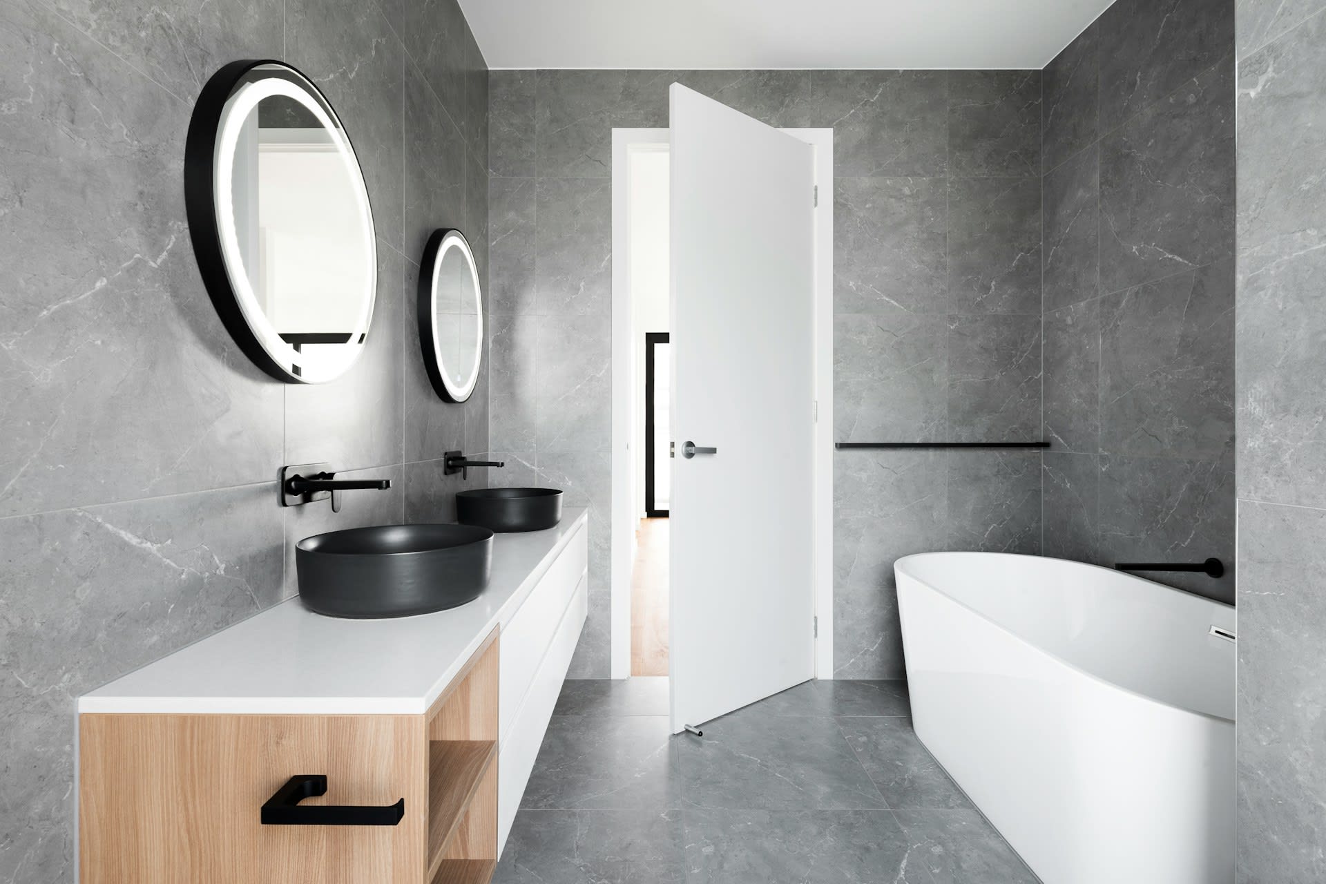 Mejores piezas para decorar un baño industrial